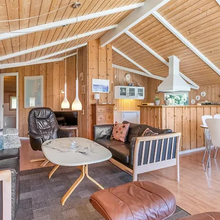 Bruna - 2km From The Sea By Interhome Bolilmark