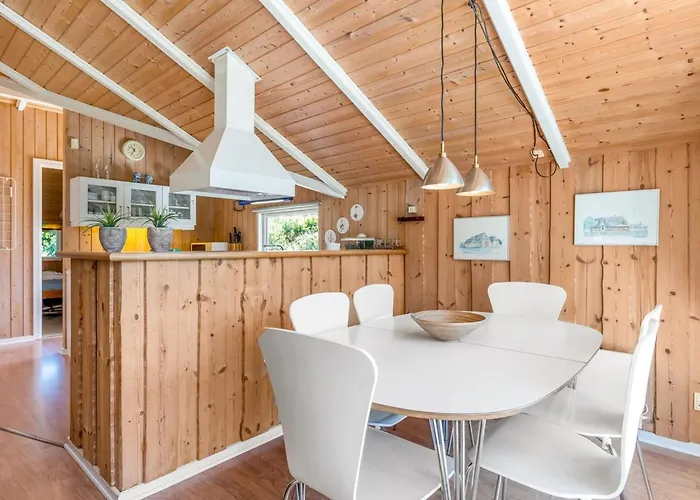 Bruna - 2km From The Sea By Interhome